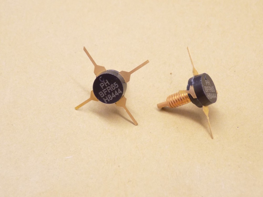 1x BFR65 PHILIPS TRANSISTOR NOS