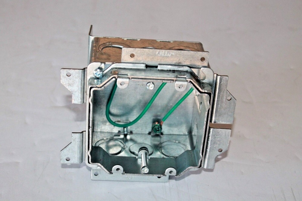 Caddy A1F 4" Electrical Box Stud Mount