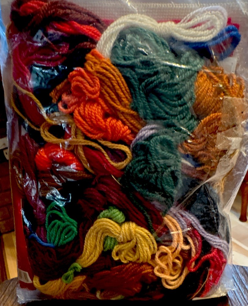 Janlynn Cuddles Stocking Needlepoint Kit Christmas Canvas Thread Holiday