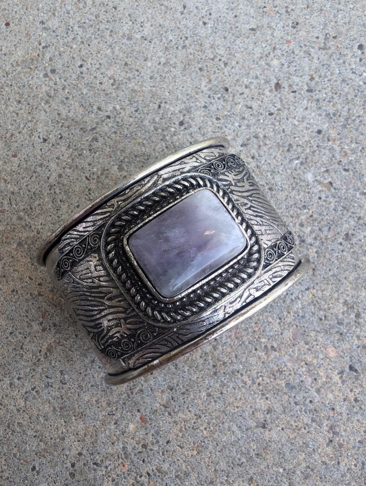Vintage Silver Cuff Bracelet with Amethyst Stone