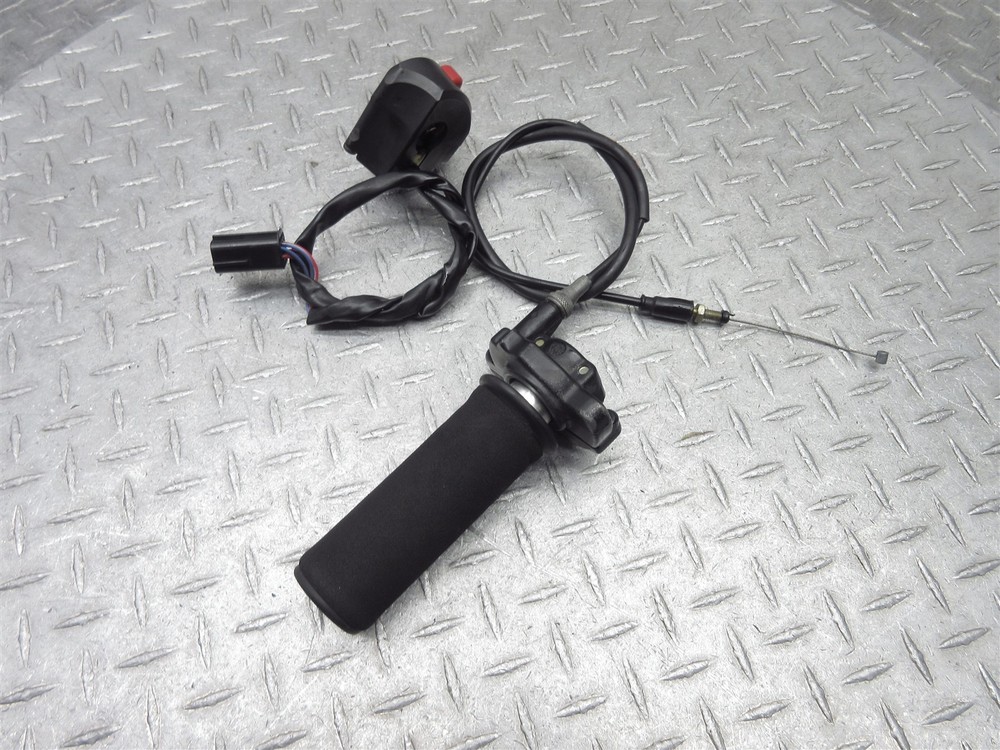2006 04-07 Ducati Multistrada 620 M620 Right Switch Throttle Control Cable Grip
