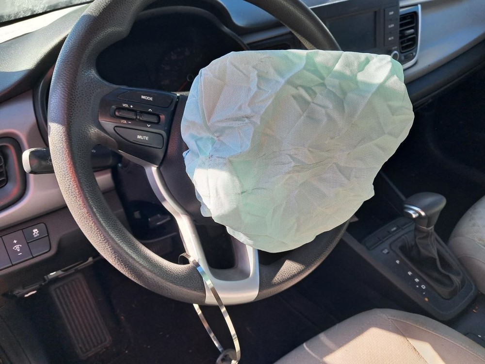 RIO 2018 Glove Box 4765990