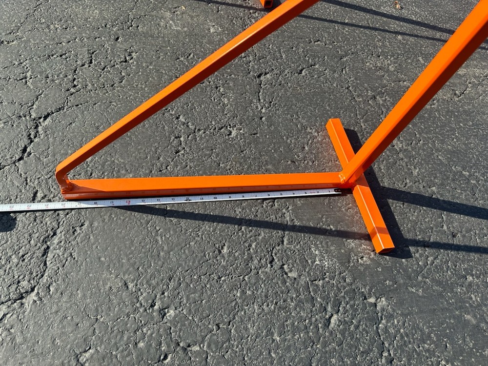 SHIPPING CONTAINER SHELF BRACKETS (1 PAIR)