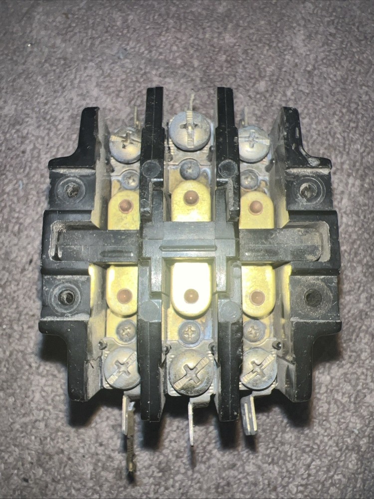 FURNAS 42BE35AJ106 - Definite Purpose Contactor