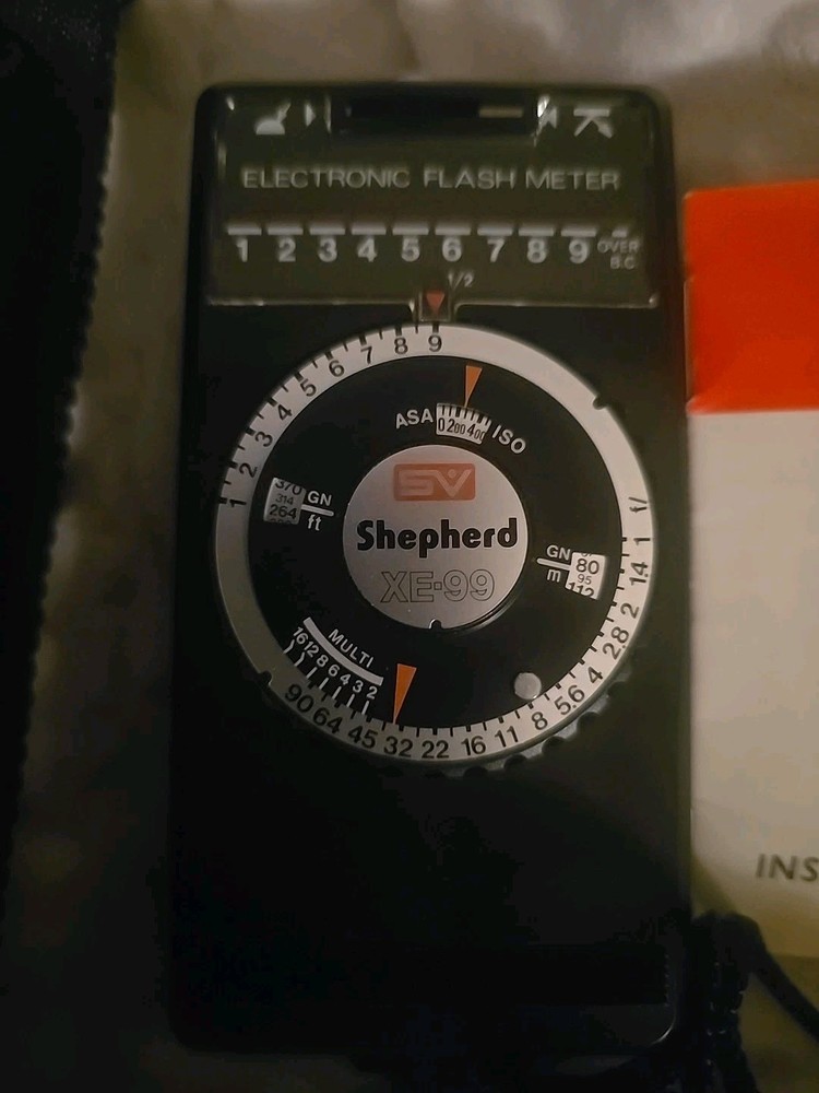 SHEPHERD XE-99 ELECTRONIC FLASH METER With CASE - TESTED