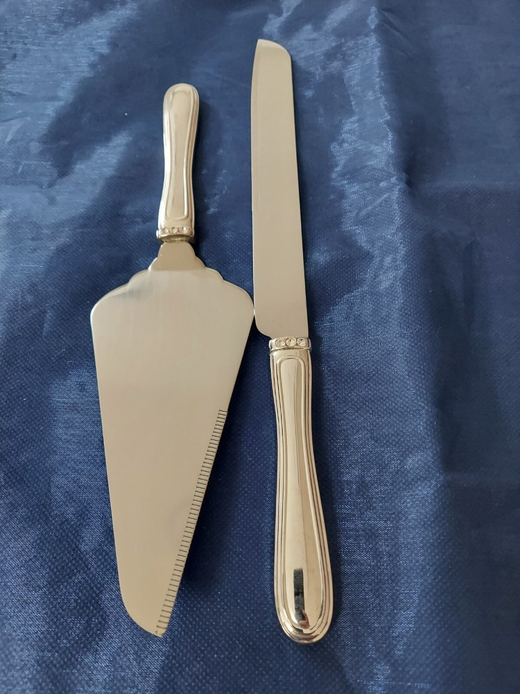 WEDDING CAKE & KNIFE SERVER SET