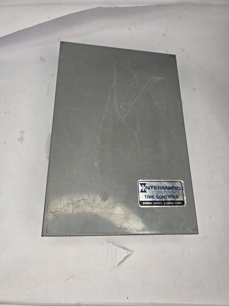 Intermatic T51211BC Electromechanical Timer 7 Day