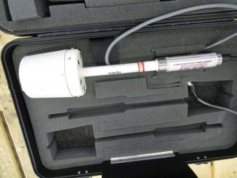 Narda Electromagnetic survey meter Model: 8718