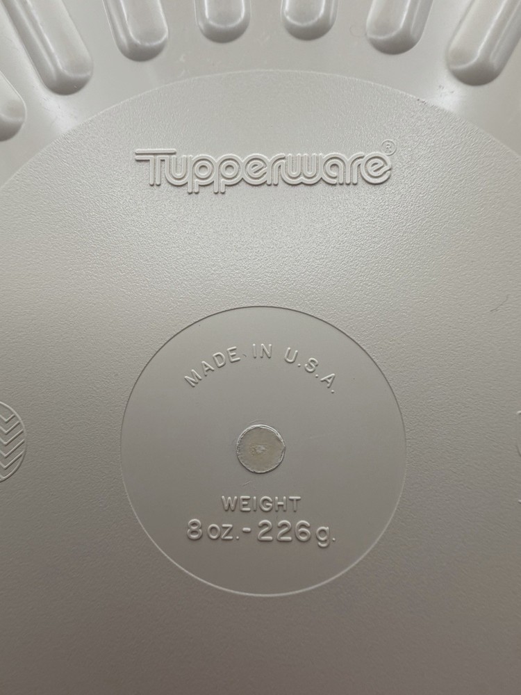 Tupperware Stacking Microwave Cookware Almond 2pcs 3 qt/3 L EUC
