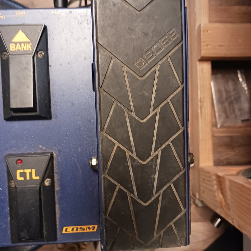 BOSS GT-3 Guitar Multi Effects Pedal Processor