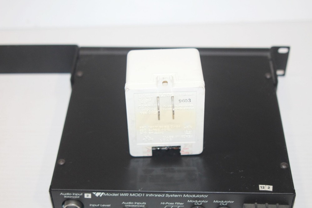 Williams Sound Mod 1 Infrared System Audio Processor Modulator + Power Supply