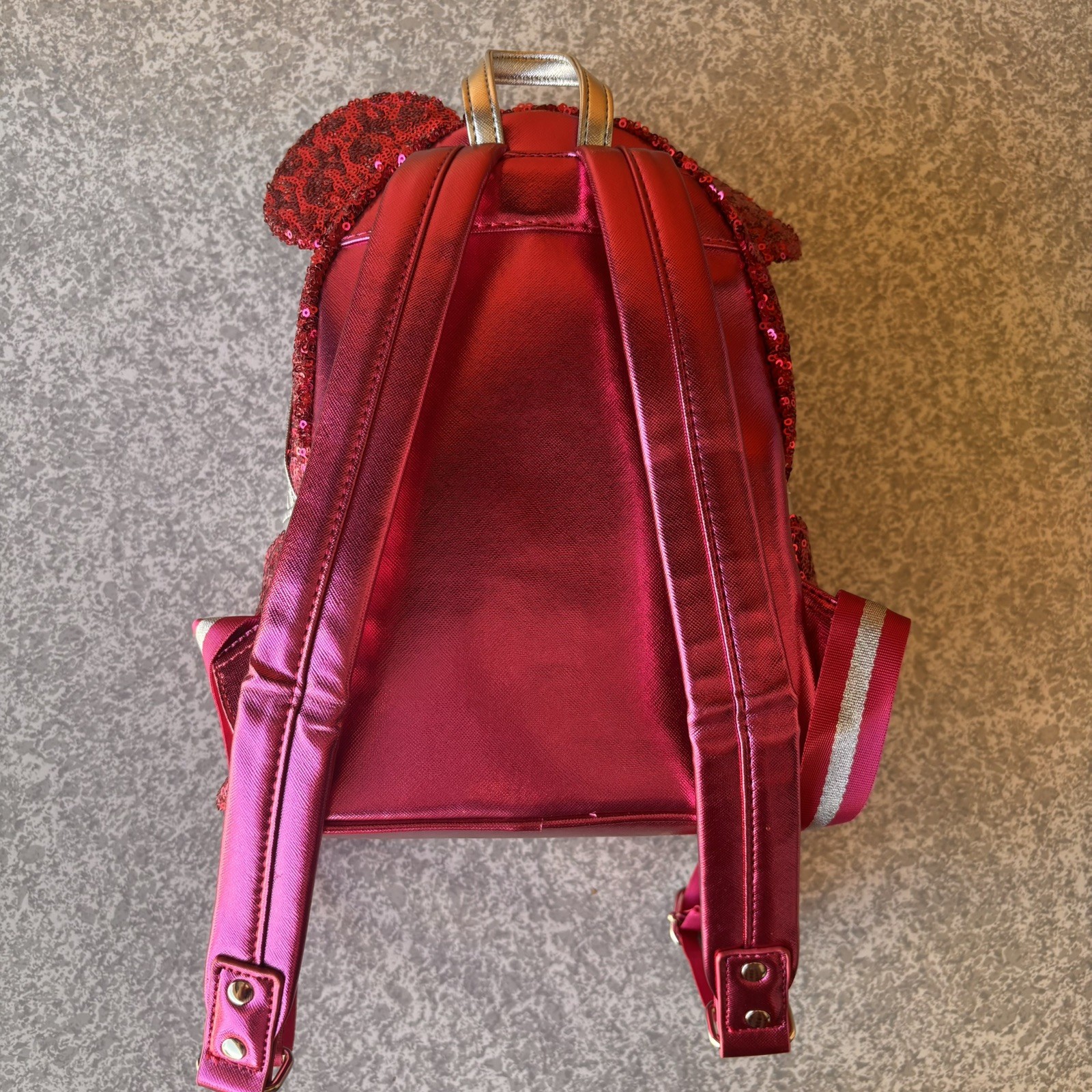 New Loungefly Disney Magenta Sequin Mini Backpack Sparkle Bow Minnie Mouse Pink