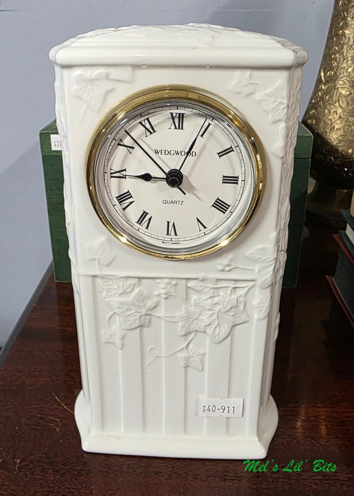 Wedgewood Classic Garden Table Clock
