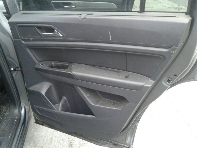 Camera/Projector Camera Front Windshield Mounted Fits 18-20 ATLAS 124170