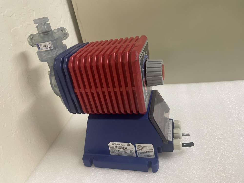 IWAKI EHE311E1-VE METERING PUMP