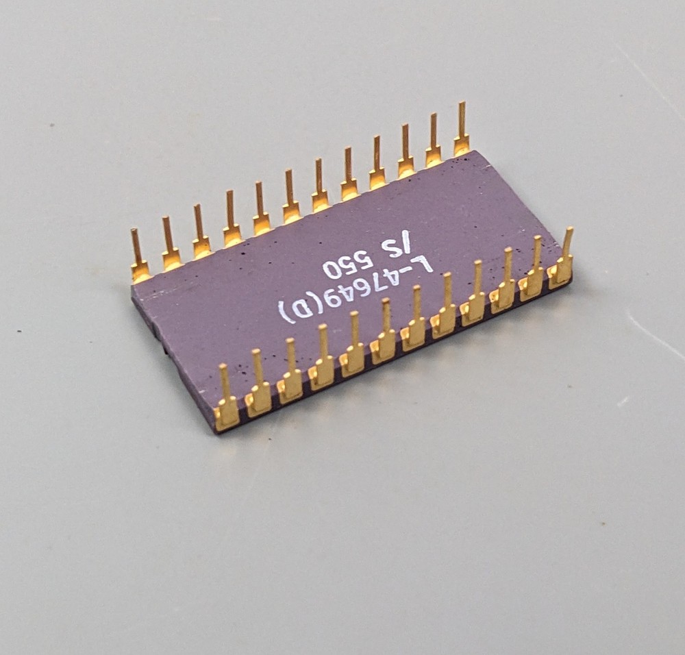 NS32081D-6 Floating Point Unit for NS 32K CPU
