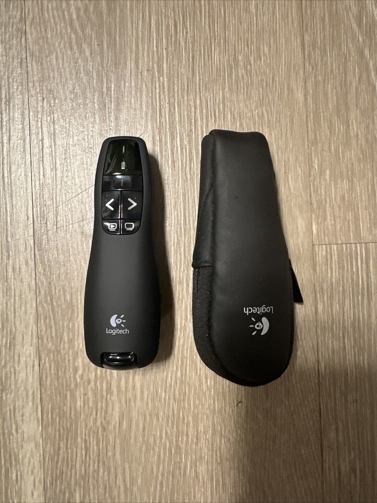 Logitech 60825-1. R400. Laser Pointer with Case Great Condition USB Included
