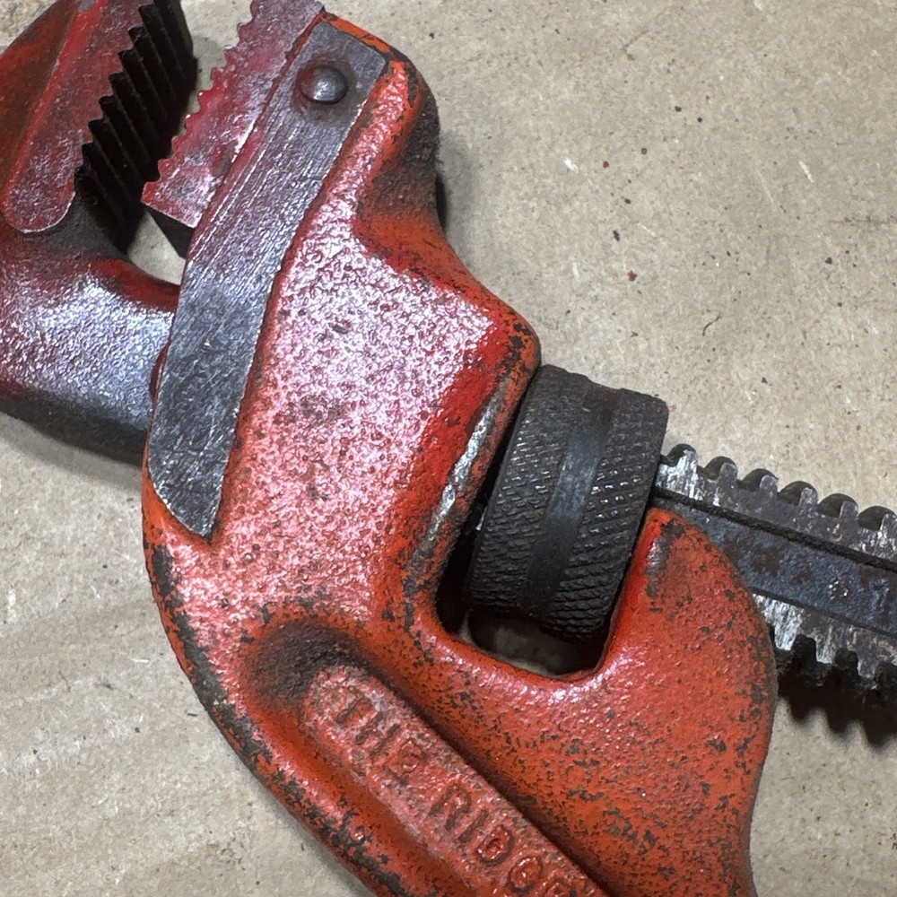 RIDGID E10 Offset Pipe Wrench U.S.A. MADE TOOL, E-10 *FREE SHIPPING *.