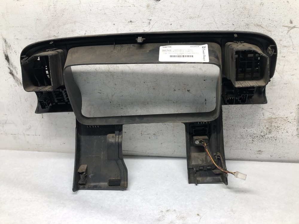 GMC W5500 SWITCH Dash Panel - Used