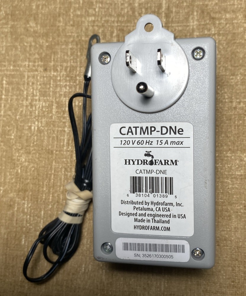 VSC-DNe Variable Speed Fan Controller With Photocell for Day/Night Operation