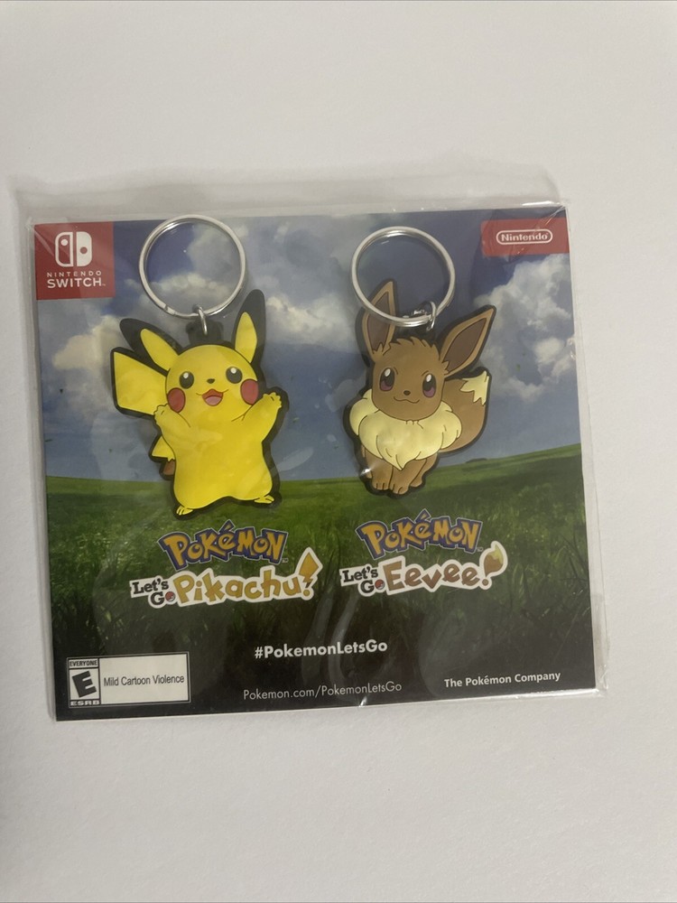 Nintendo DS Case With Free Poke Mon Keychains