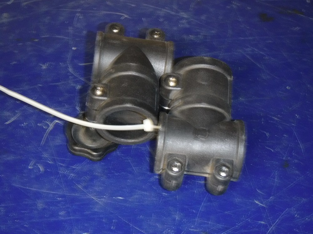 2 - UNIVERSAL UNF-150 STYLE Mount Brackets. T-Style Lighting Crossbar Bracket.