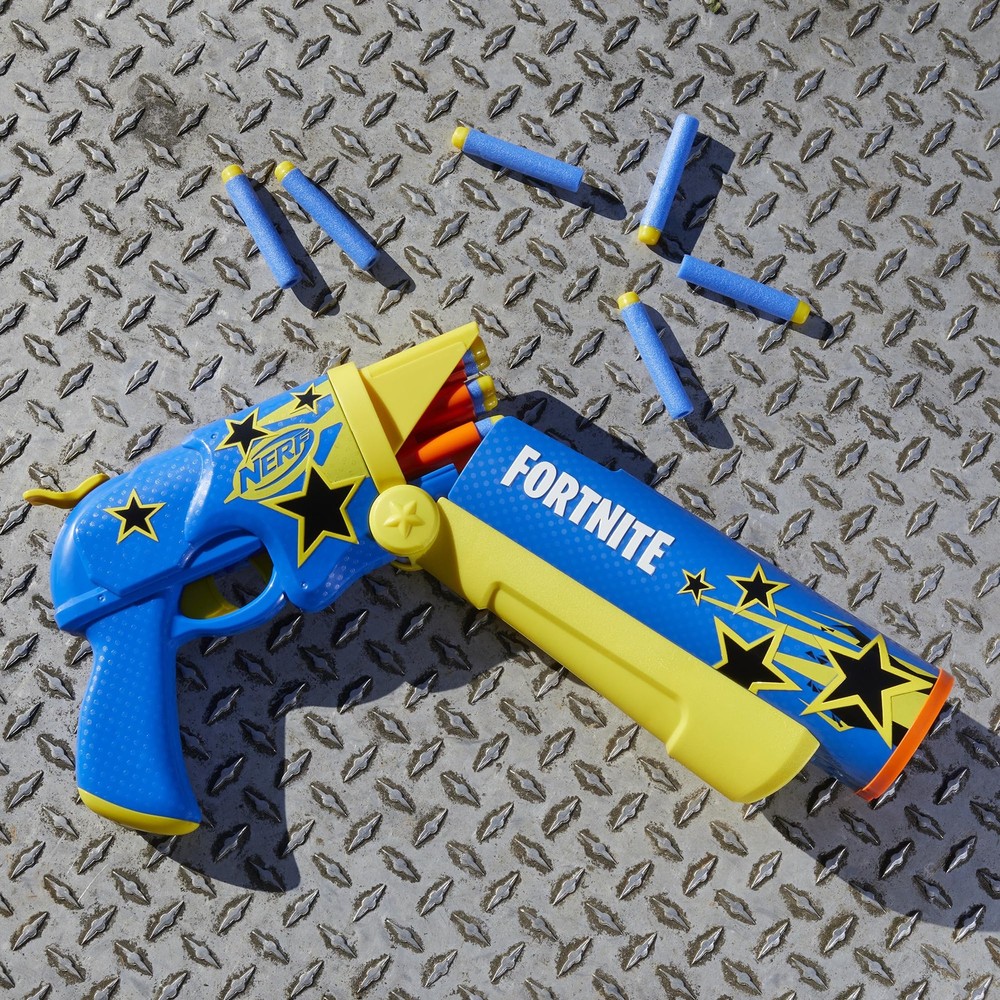 Nerf Fortnite Half Tone Hero Blaster, Bonus Code to Unlock Medium, Multicolor