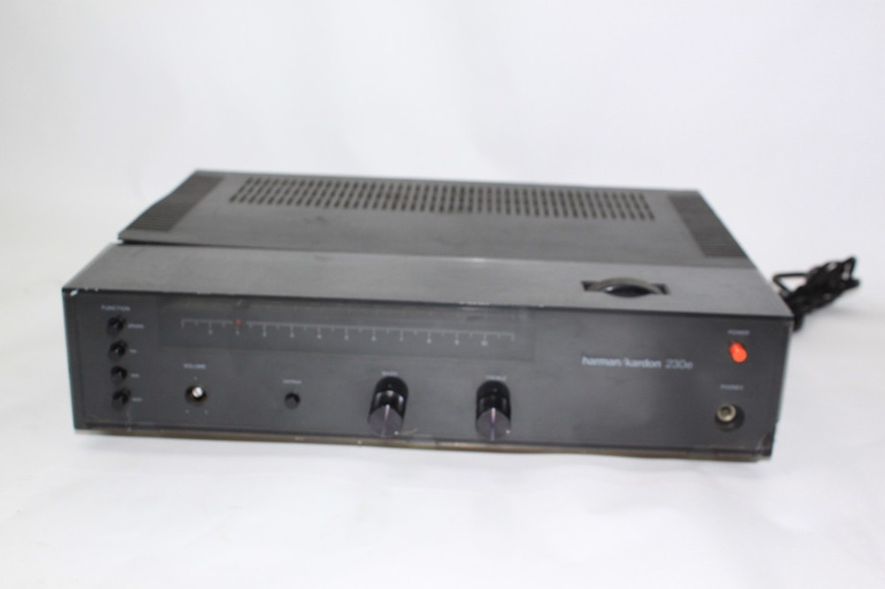 Harmon/Kardon Integrated Amp & Tuner Model 230e Tested Missing Volume Knob