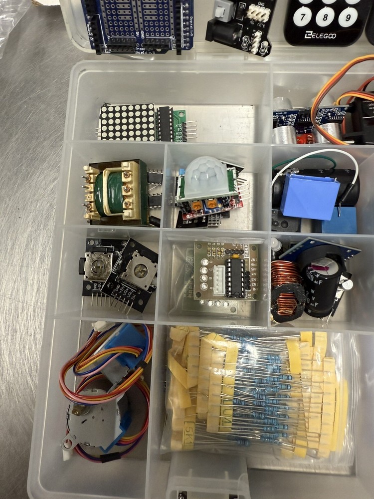 Solid State Electronics Project Kit See Photos Mostly New Never Used Open Box