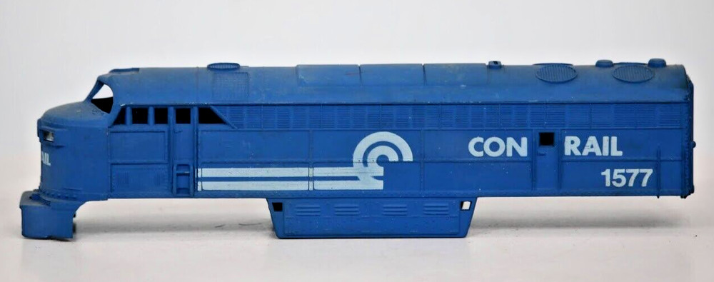 HO Scale ENGINE Shell 1577 CR CONRAIL Blue Gauge 1:87 Diesel