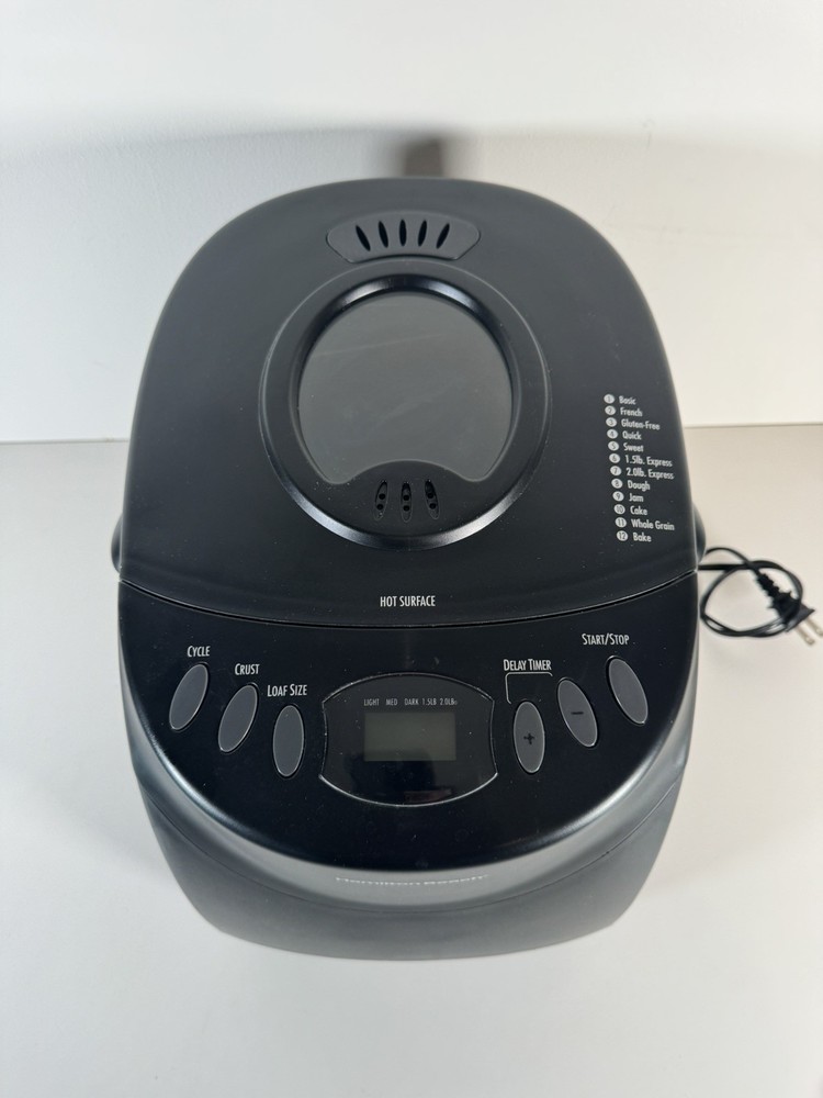 Hamilton Beach 29882 BM07 2 Lb HomeBaker Bread Maker Black EUC