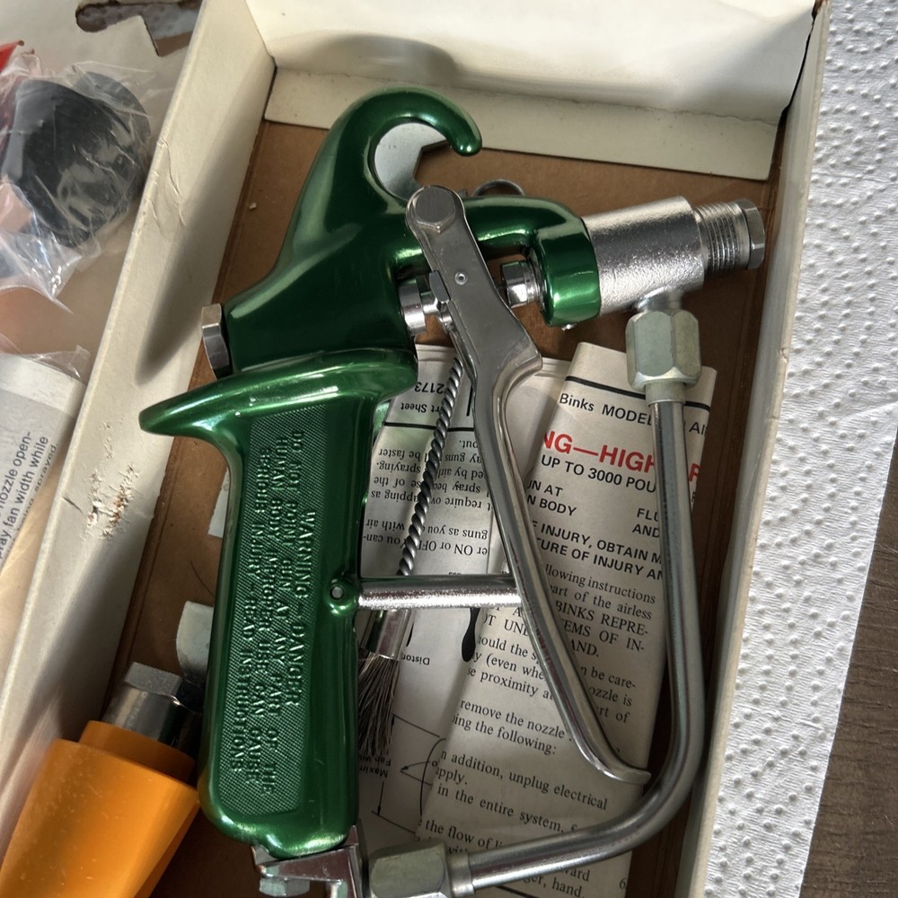 Binks Model 700 Spray Gun