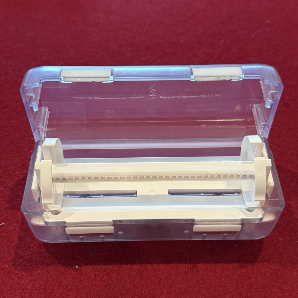 Phomemo M03 Mini Printer - No Paper or Cords