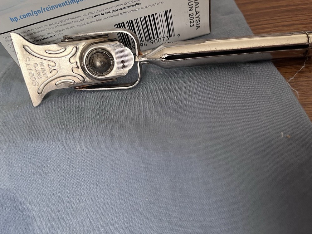 Scott’s Razor Blade Sharpener 1918