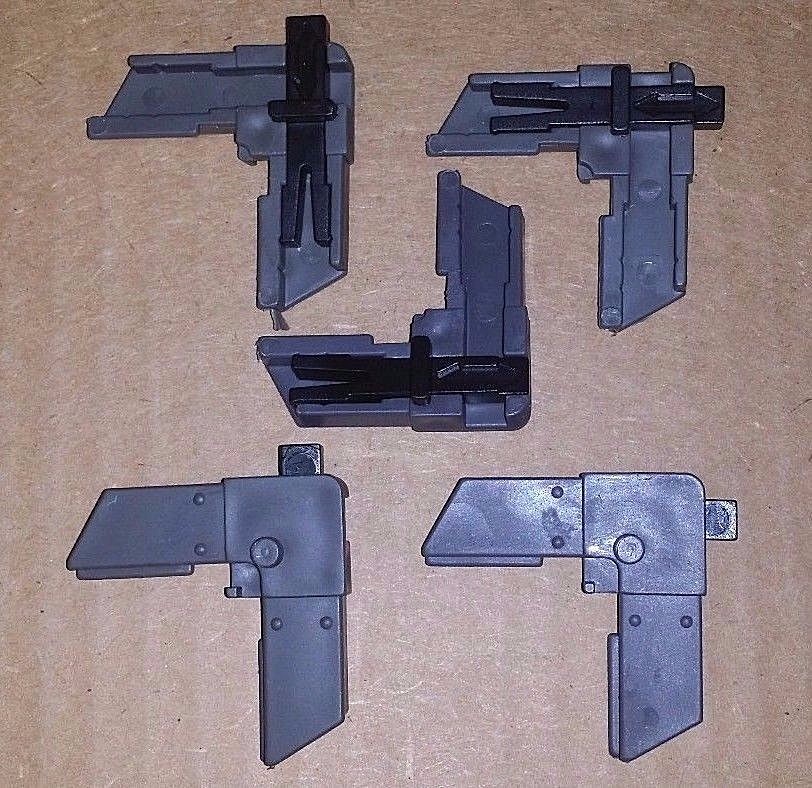 Screen Frame Stop Corner w/ Slide Lock, Bronze Plastic - 10 pack