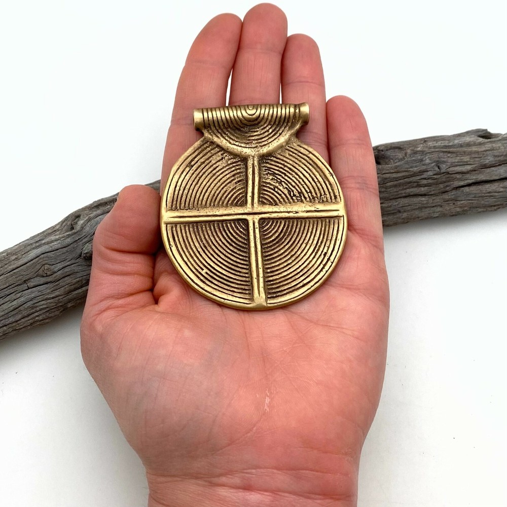 Large Round Solid Brass Pendant (2 Variations) (BP63)