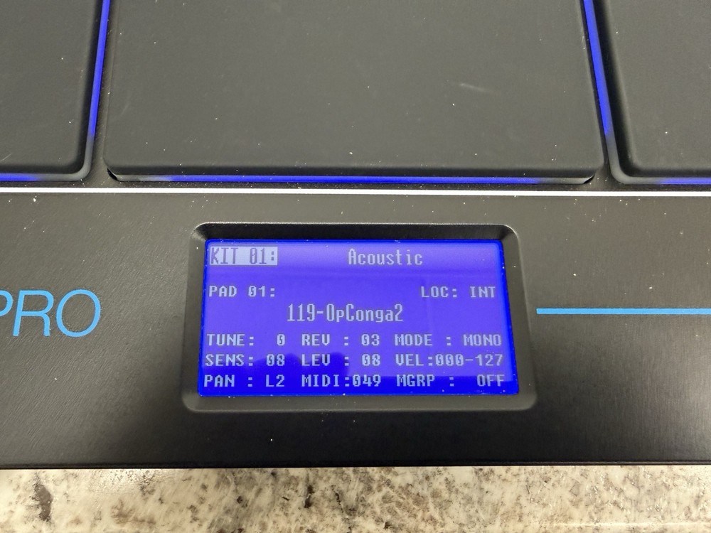 Alesis Sample Pad Pro 8-Pad Percussion and Sample Triggering Instrument