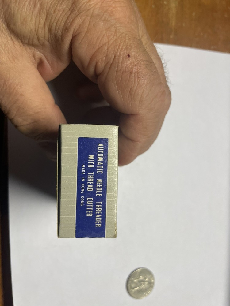 NOS Vintage 1970’s Hong Kong Automatic Needle Threader Thread Cutter