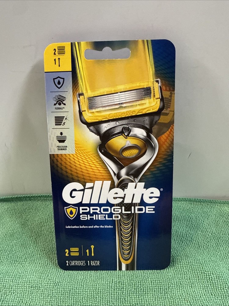 NEW Gillette ProGlide Shield, 1 Razor Handle, 2 Cartridge