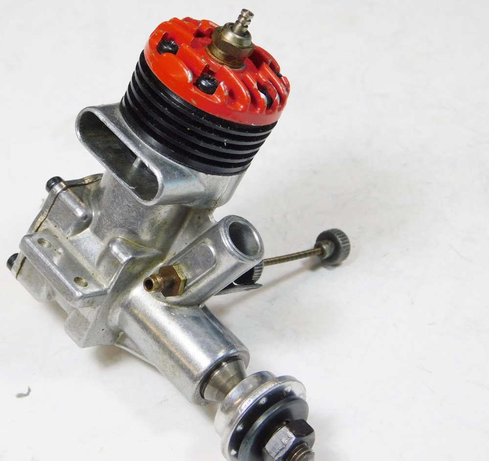 McCoy .19 CL Model Airplane Engine - Nice