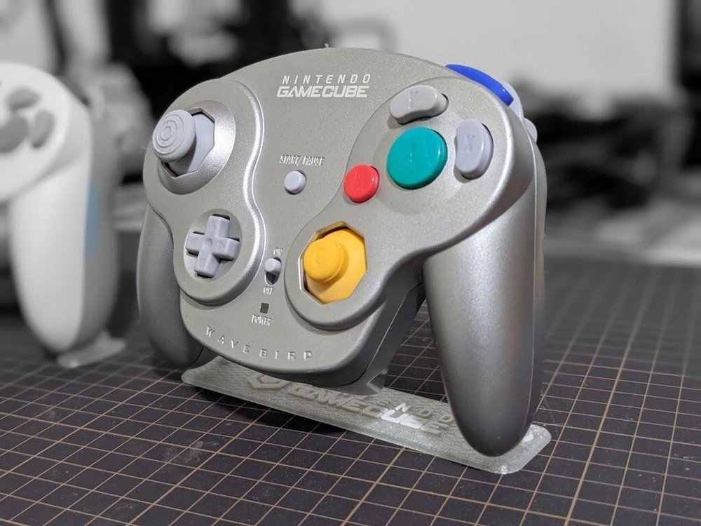 Simplistic Controller Stand for Nintendo GameCube Original Controllers