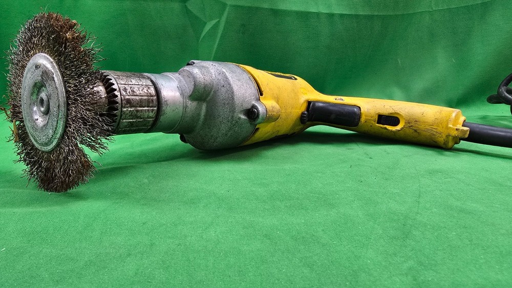 DEWALT DW235G 1/2" Variable Speed Corded Drill TESTED (E9)