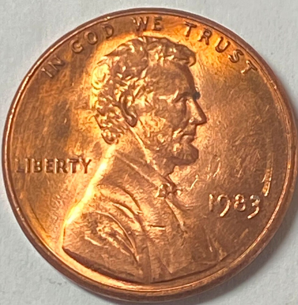1983 Penny Clash Die error on reverse Memorial Building between pillars.