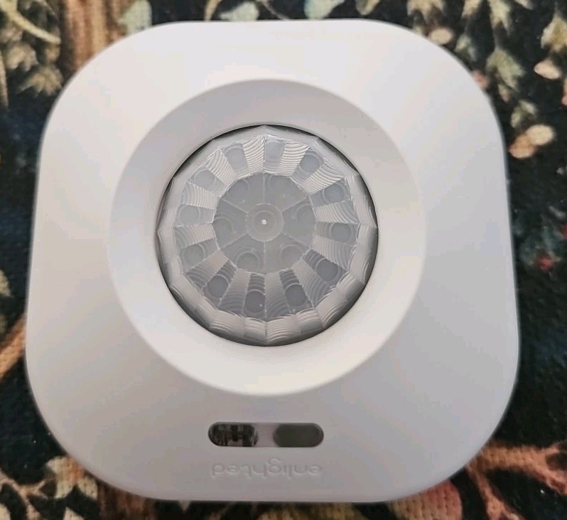 Enlightened SU-20-00 Occupancy Sensor