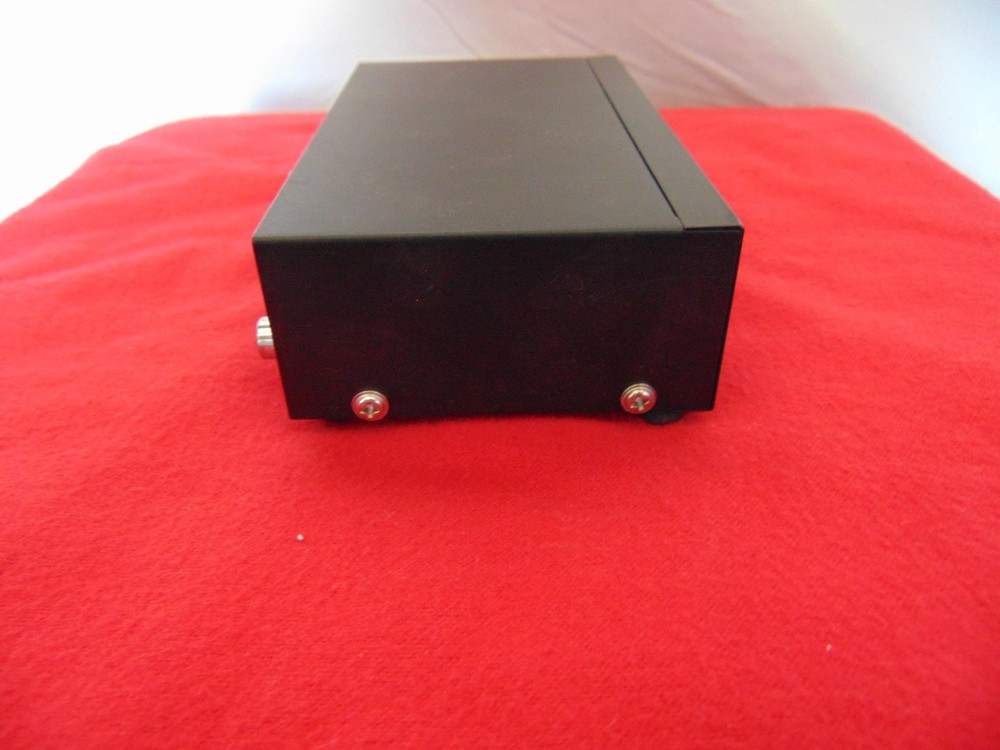 Maituo 4 Port Video Audio Splitter