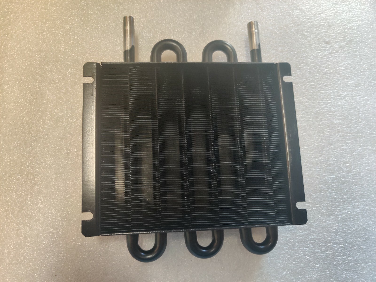 Aavid-Boyd's Lytron 4105G1SB 4000 Series stainless steel tube-fin heat exchanger