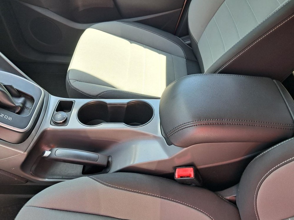 ESCAPE 2013 Glove Box 4772461