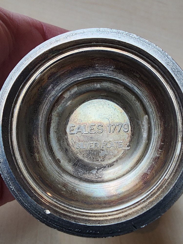 🌿 Pair Of Vintage EALES 1776 Lion's Head Metal Pot Silverplate 3" bucket Urns