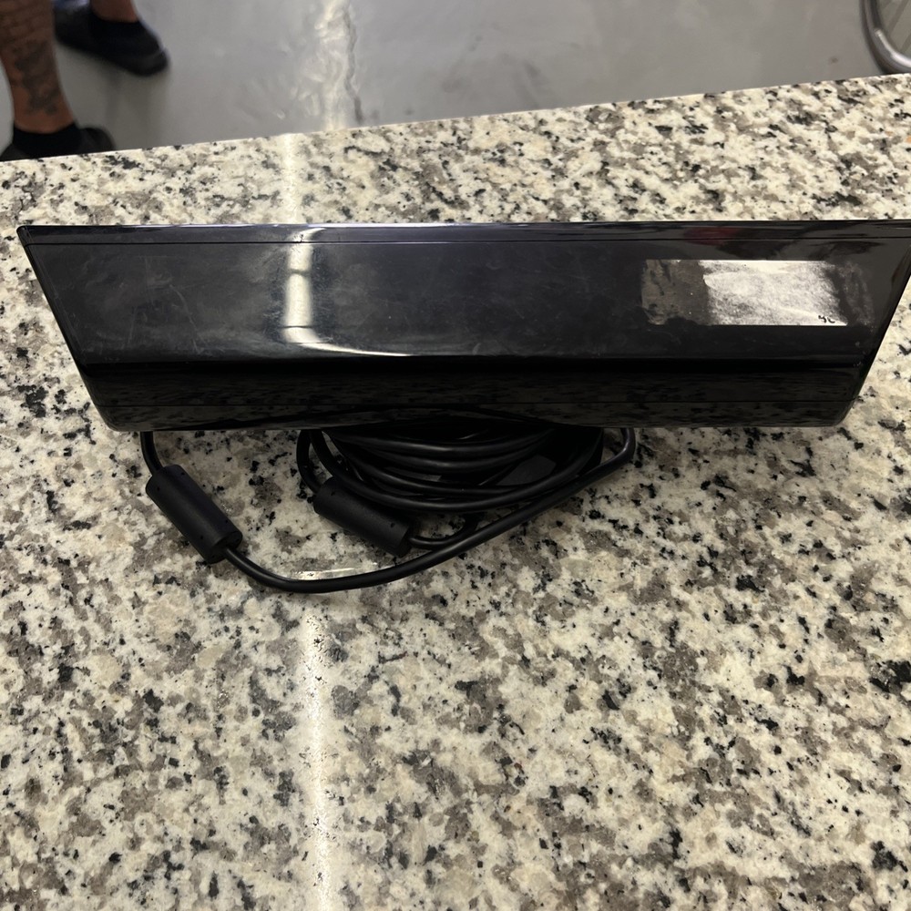 Xbox 360 - Kinect Sensor Bar Only Model 1414 - Black