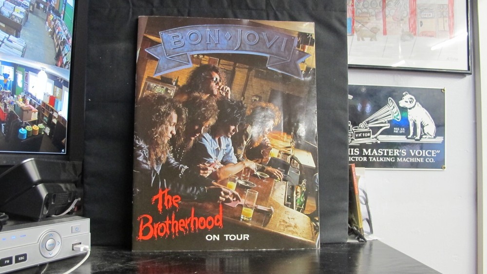 BON JOVI THE BROTHERHOOD ON TOUR SCRAP BOOK